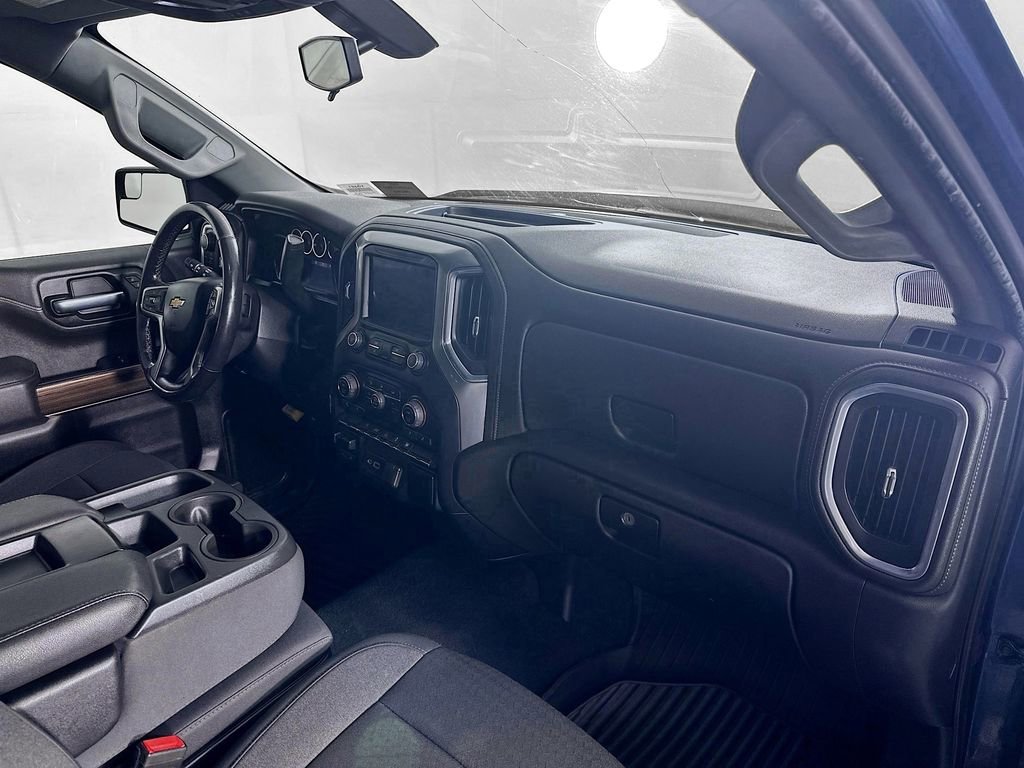Used 2021 Chevrolet Silverado 1500 LT w/ Bed Protection Package image 31