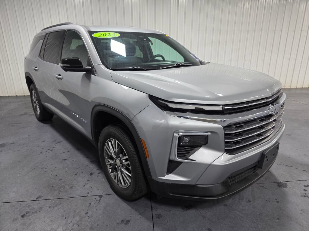 Used 2024 Chevrolet Traverse LT AWD/4WD video 2