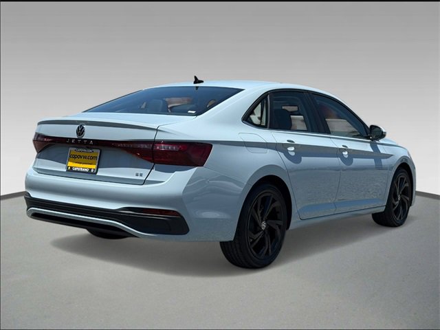 New 2025 Volkswagen Jetta SE image 4