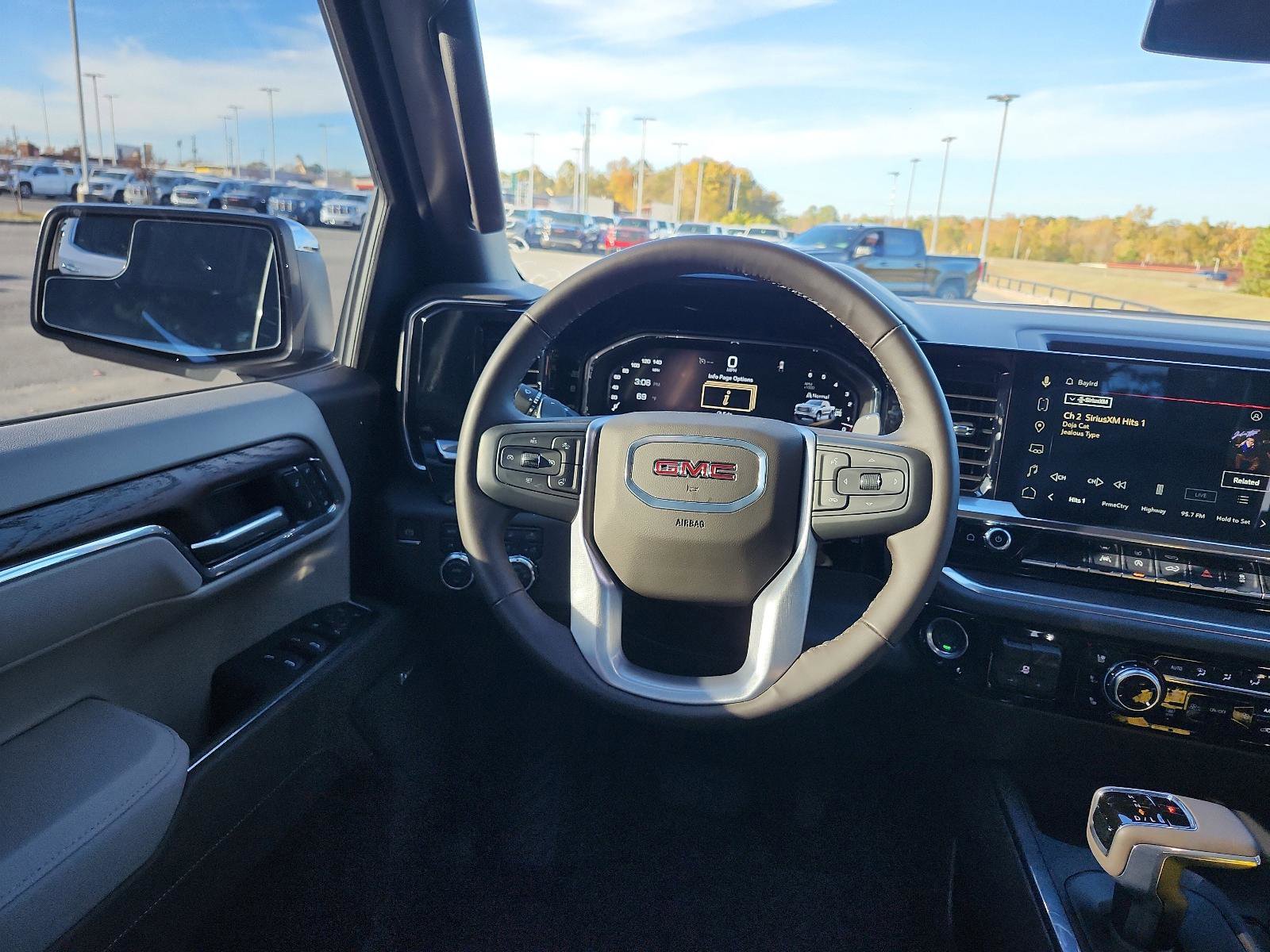 Certified 2025 GMC Sierra 1500 SLT w/ SLT Premium Package image 17