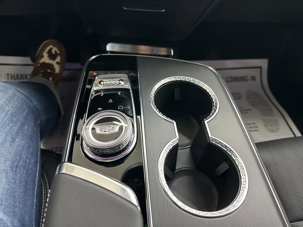 New 2026 Cadillac Lyriq Luxury image 43