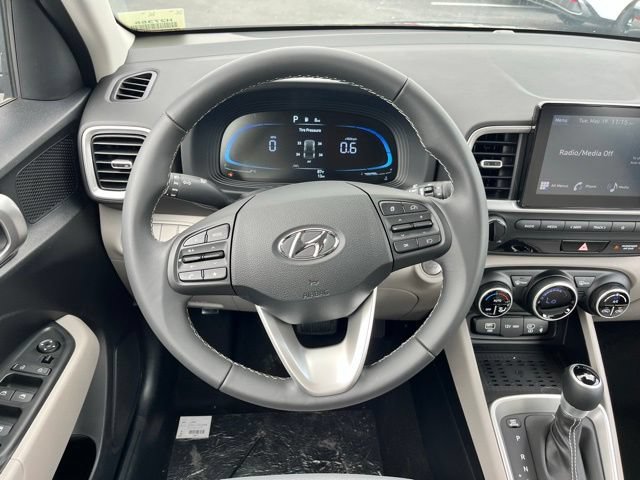 New 2026 Hyundai Venue SEL FWD image 8