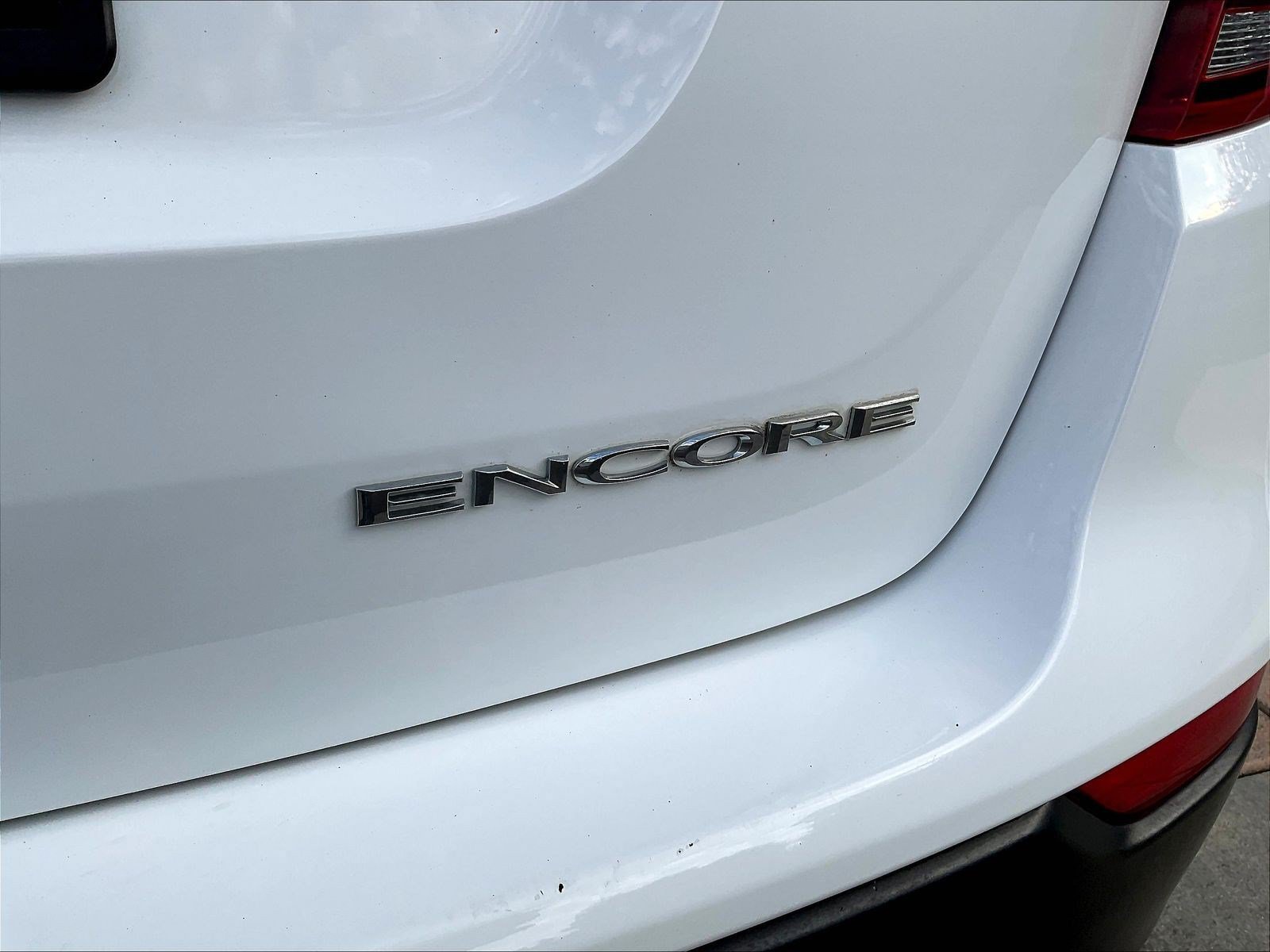 Used 2019 Buick Encore Preferred FWD image 22