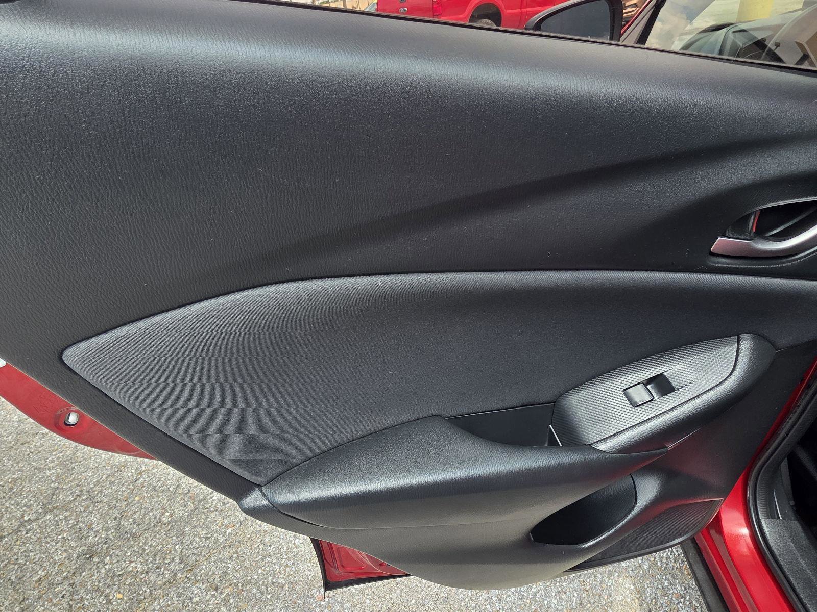 Used 2018 MAZDA CX-3 Sport FWD image 31