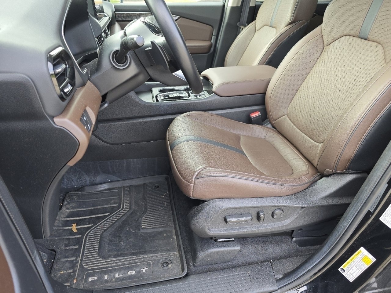 Certified 2024 Honda Pilot Elite image 27