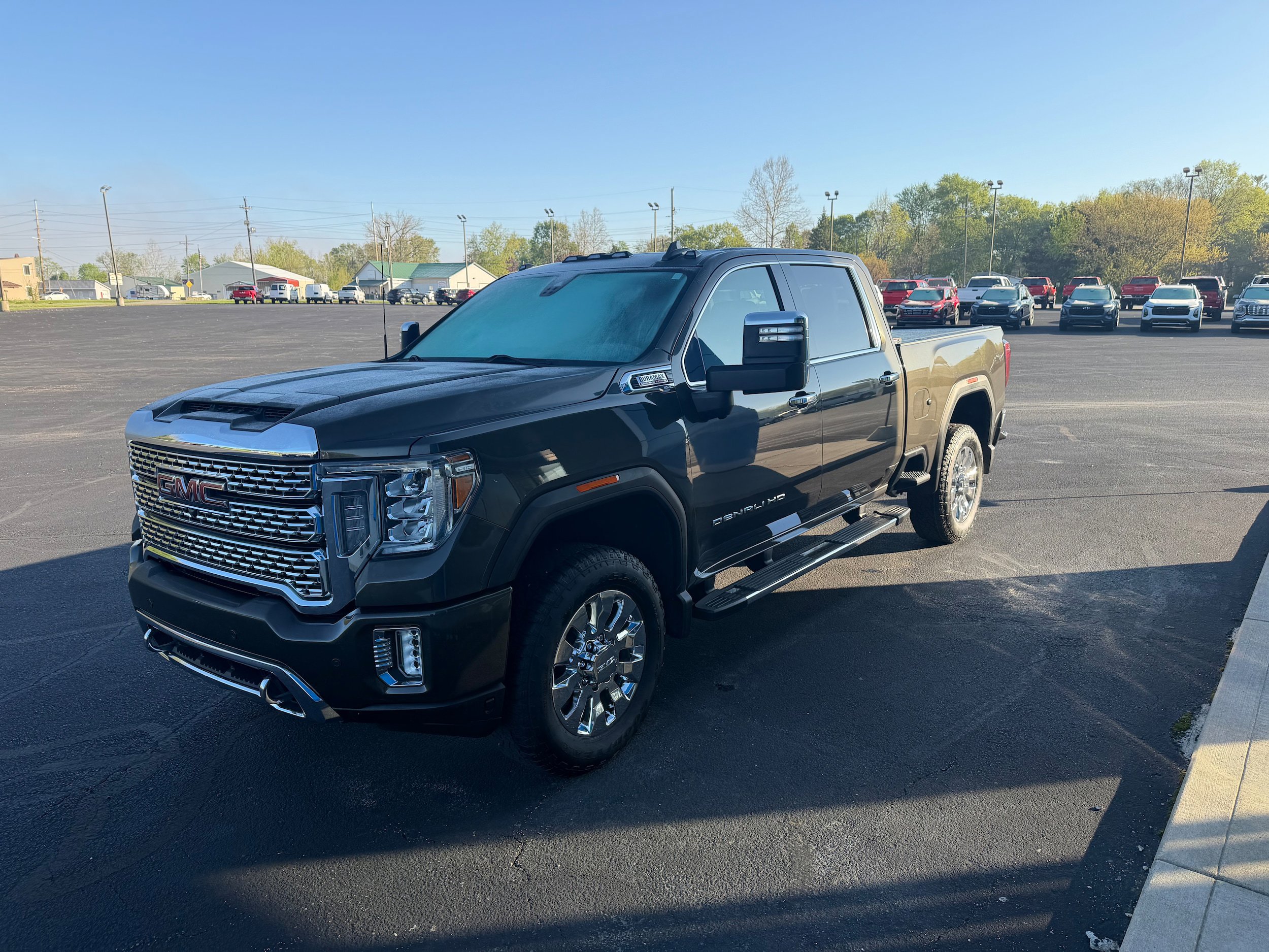 Used 2022 GMC Sierra 3500 Denali w/ Denali Ultimate Package AWD/4WD image 13