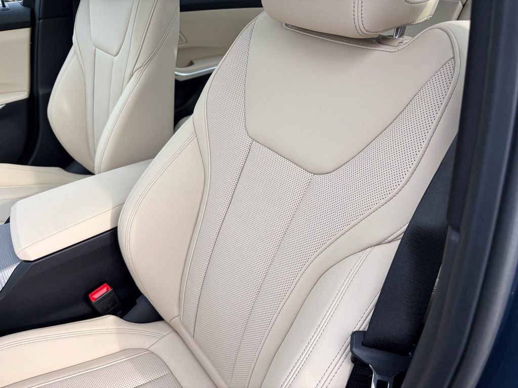 New 2026 BMW 330i xDrive Sedan w/ Premium Package image 14