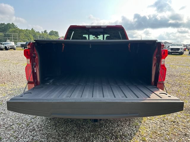 Used 2019 Chevrolet Silverado 1500 High Country w/ Technology Package AWD/4WD image 13