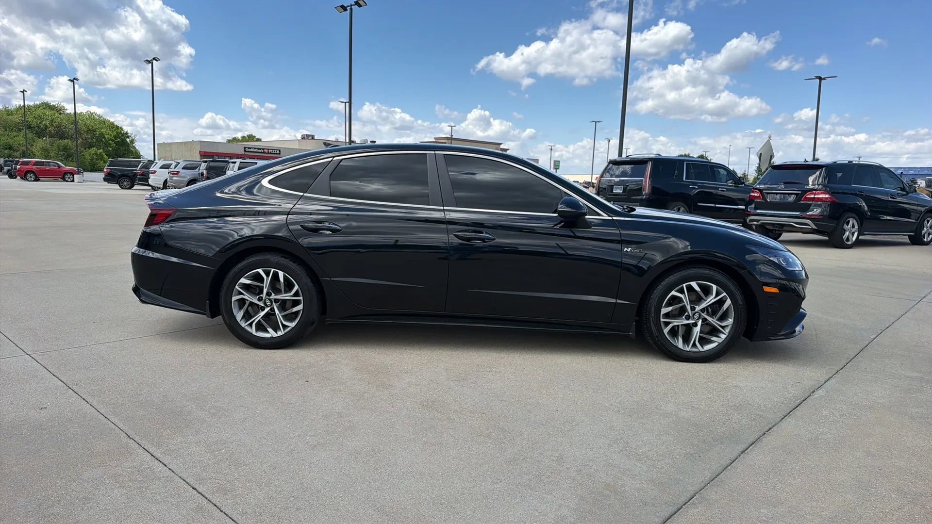 Used 2022 Hyundai Sonata SEL w/ Convenience Package FWD image 24