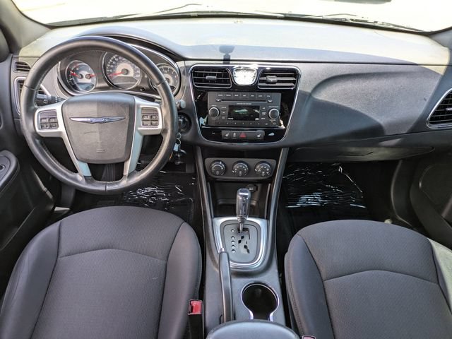 Used 2013 Chrysler 200 Touring w/ Cold Weather Group FWD image 16