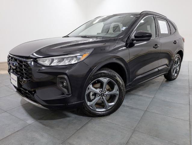 Certified 2024 Ford Escape ST-Line Select w/ Tech Pack #1 image 3