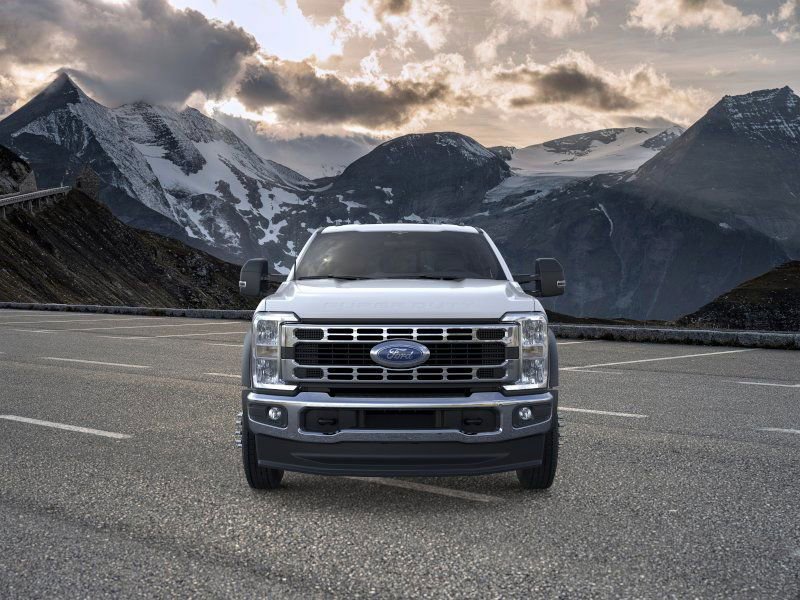 New 2026 Ford F550 4x4 Supercab Super Duty image 7