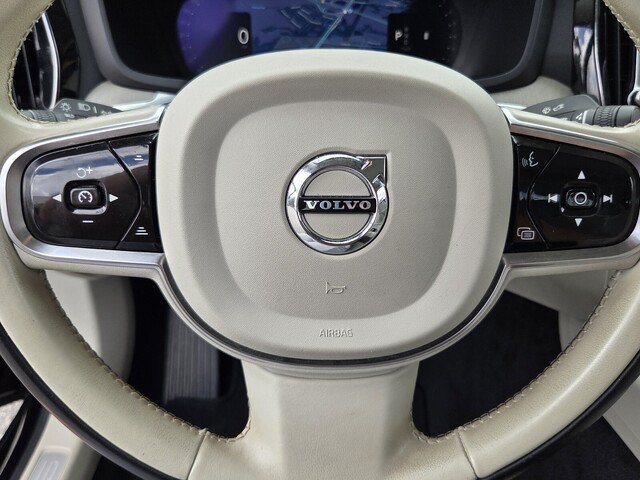 Used 2024 Volvo S60 B5 Plus FWD image 34