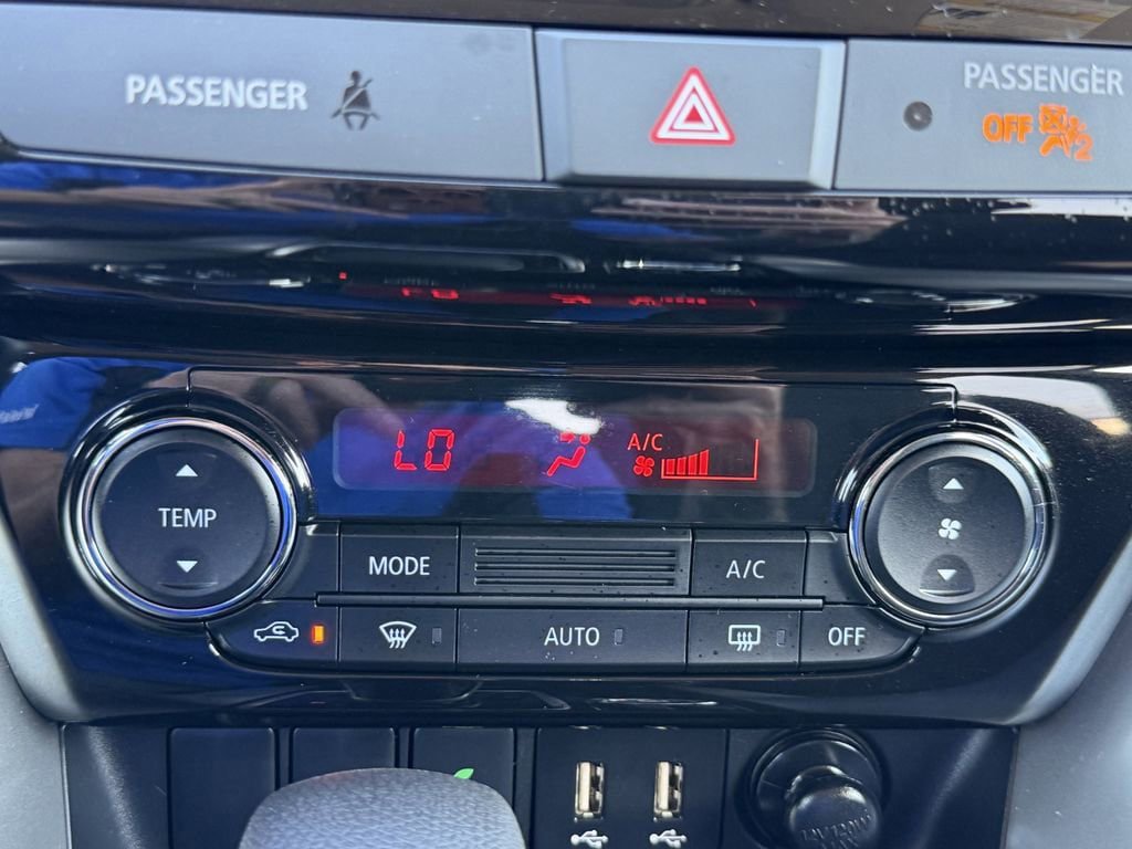Used 2025 Mitsubishi Eclipse Cross AWD image 24