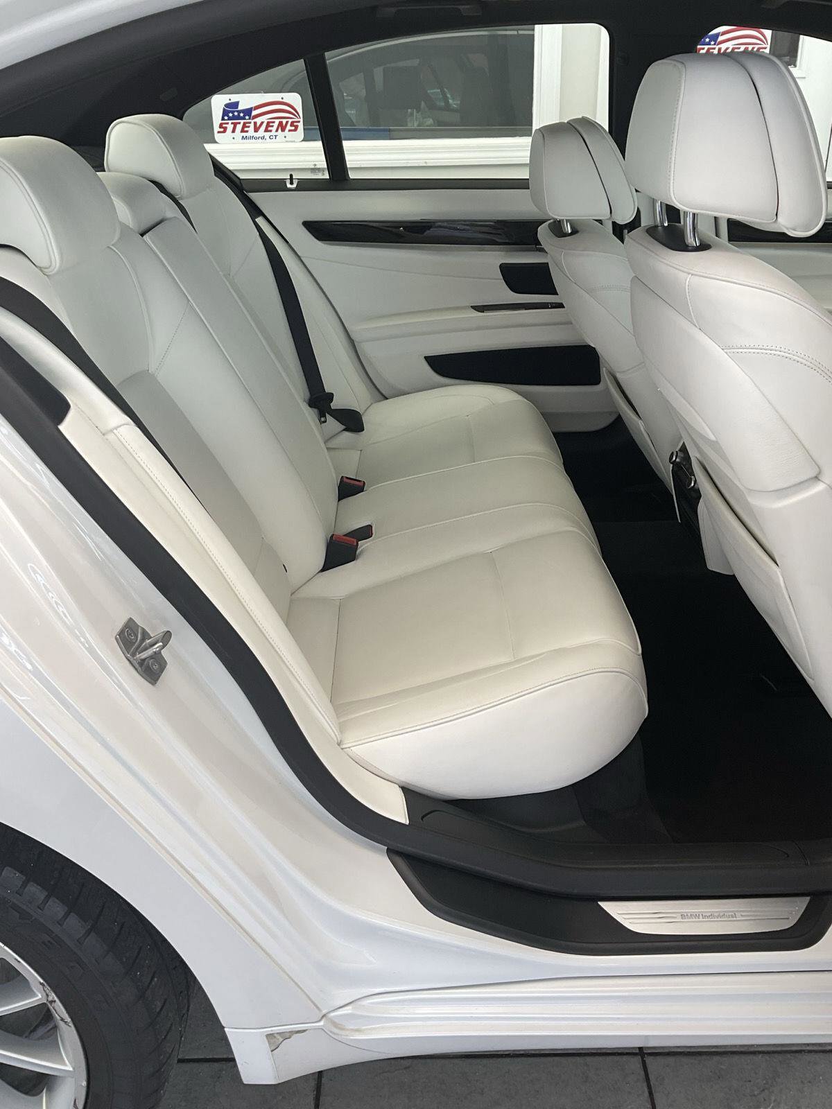 Used 2015 BMW 750i xDrive AWD/4WD image 14