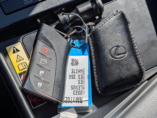 Used 2023 Lexus ES 350 w/ Premium Package FWD image 37