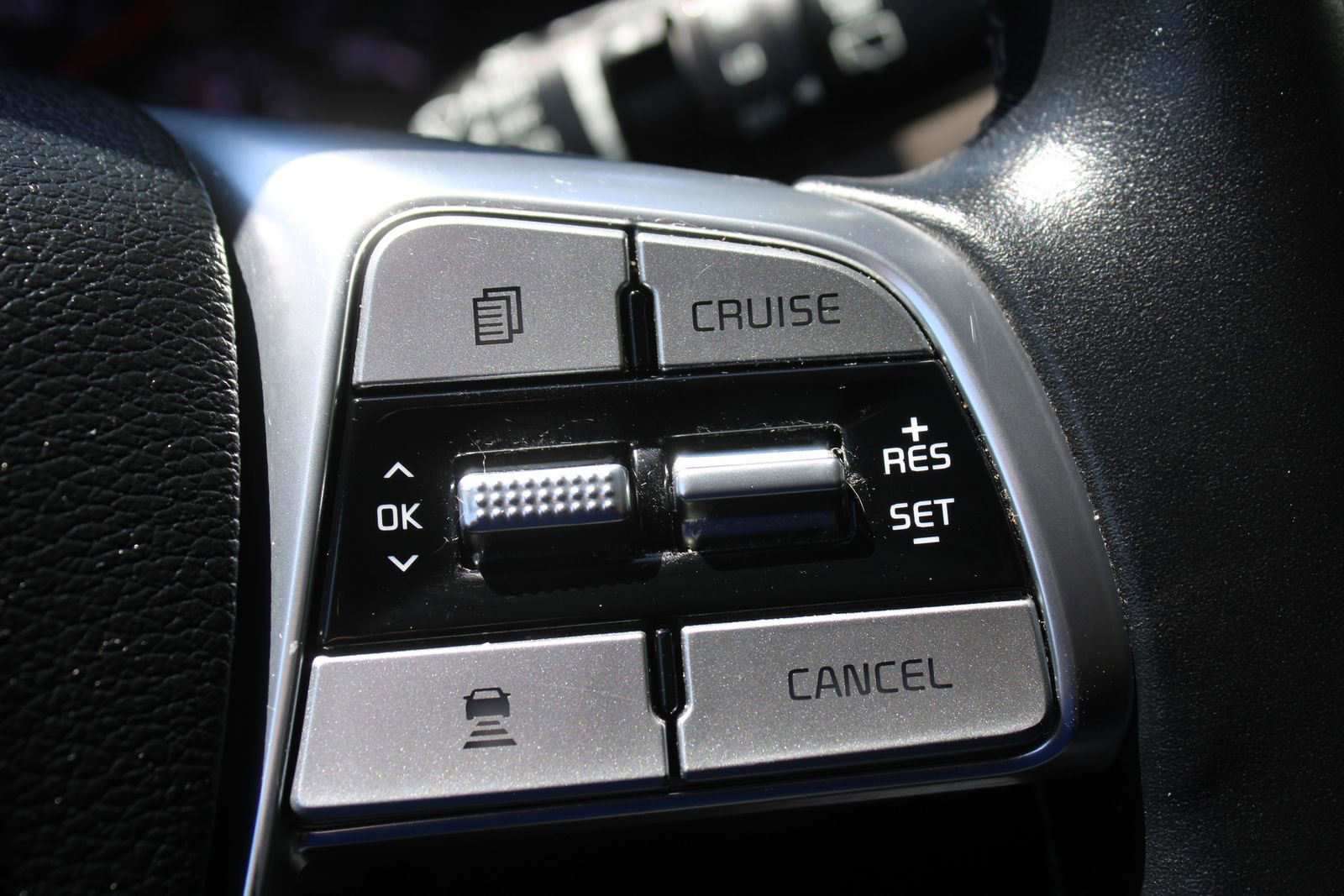 Used 2021 Kia Telluride SX w/ SX Prestige Package AWD/4WD image 36
