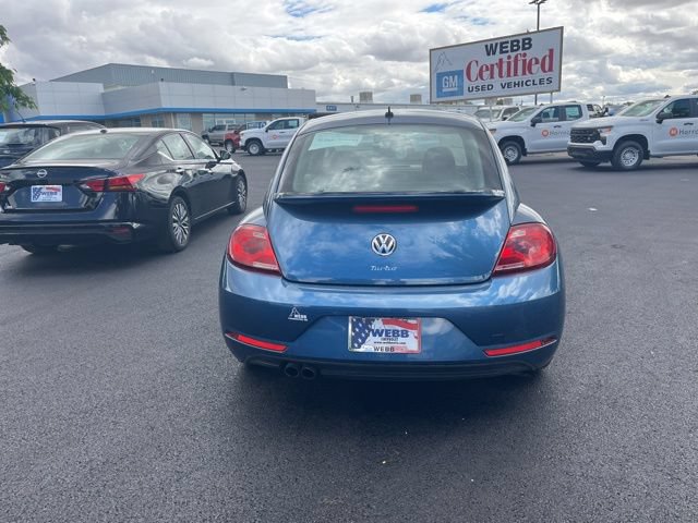 Used 2017 Volkswagen Beetle 1.8T Classic FWD image 5