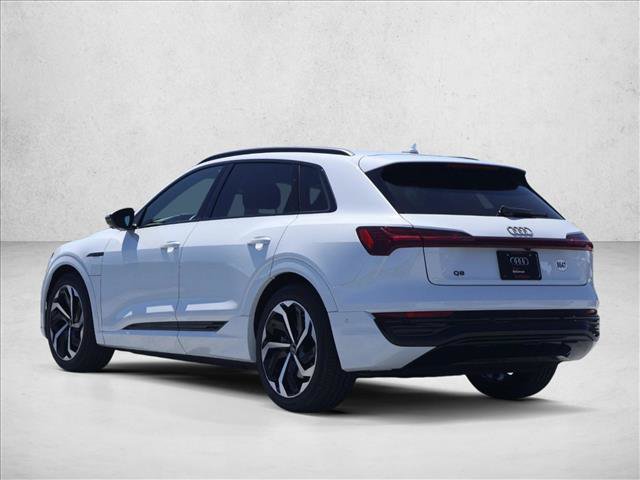 Used 2024 Audi Q8 e-tron Premium Plus w/ Premium Plus Package AWD/4WD image 9