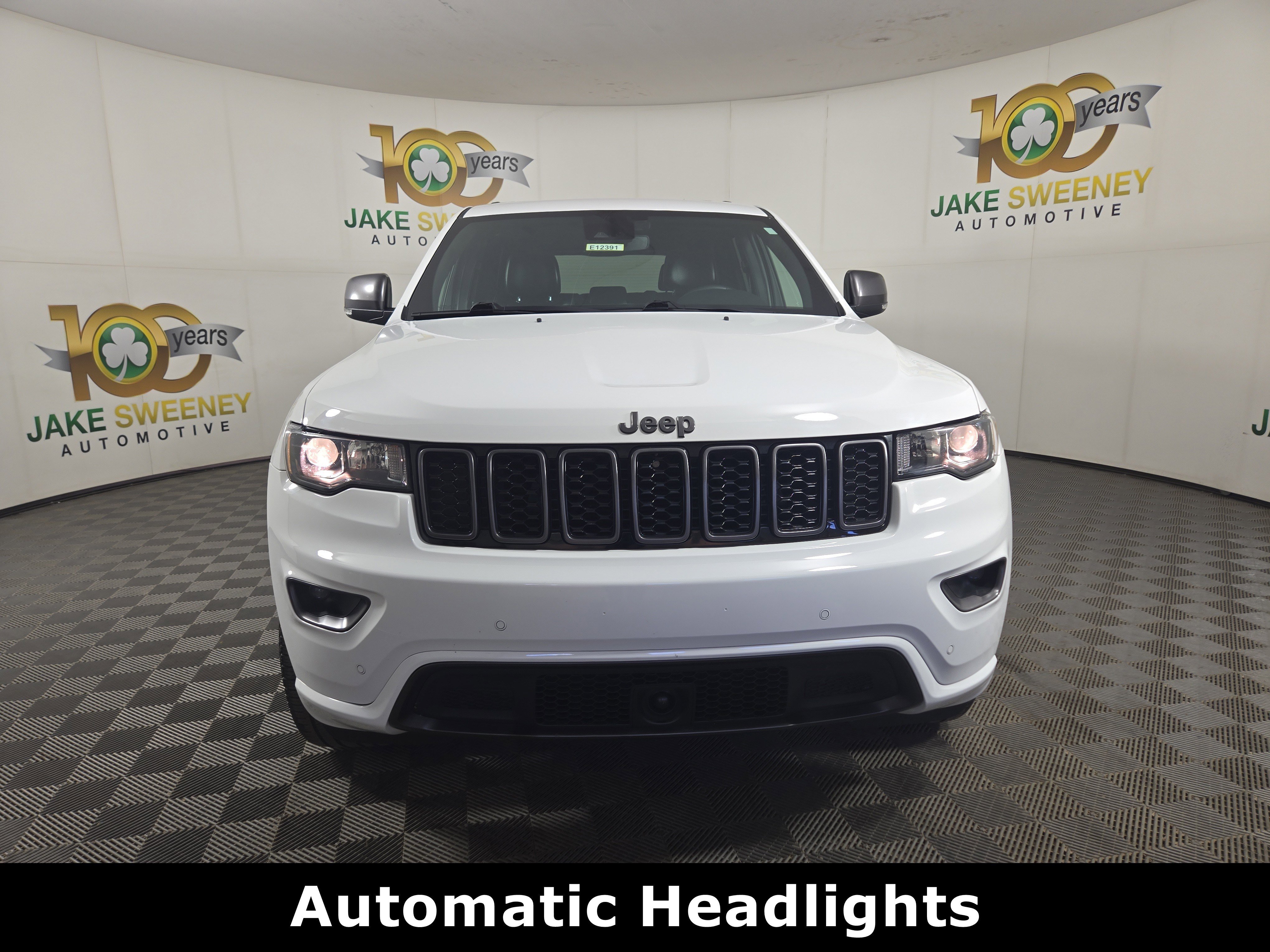 Certified 2021 Jeep Grand Cherokee Limited w/ Quick Order Package 28K 80th AWD/4WD image 3