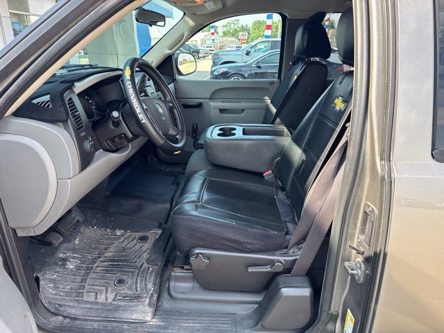 Used 2012 Chevrolet Silverado 1500 W/T RWD image 10