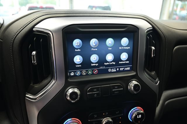 Used 2021 GMC Sierra 1500 SLT w/ SLT Premium Plus Package AWD/4WD image 17