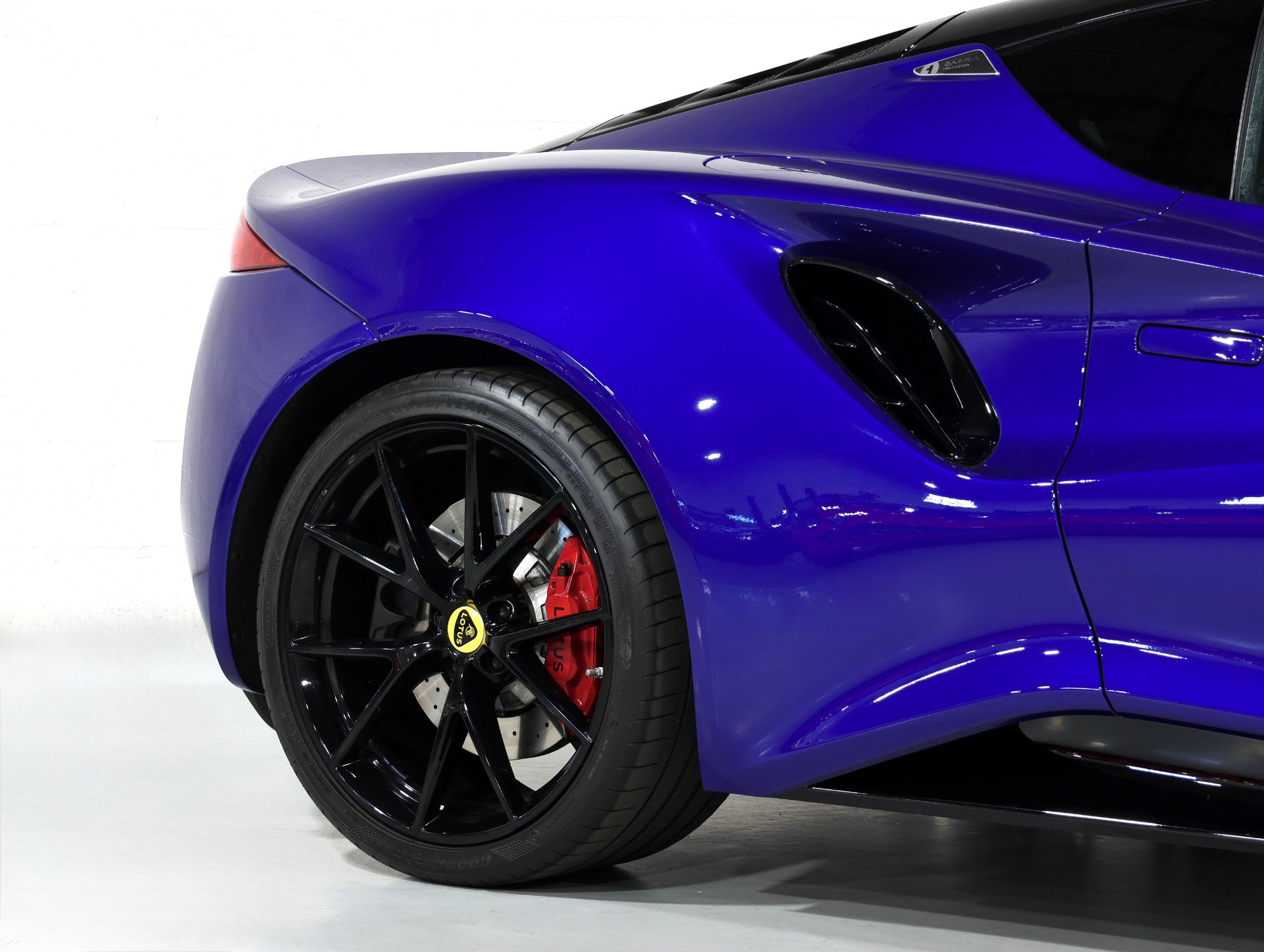 Used 2024 Lotus Emira First Edition RWD image 40