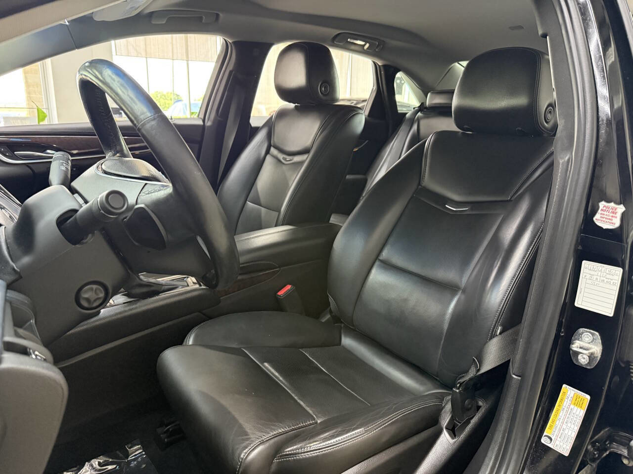 Used 2015 Cadillac XTS Luxury AWD/4WD image 11