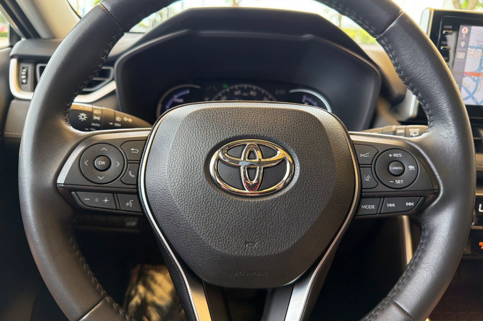 Used 2019 Toyota RAV4 Limited AWD/4WD image 27