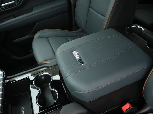 New 2026 GMC Yukon AT4 w/ AT4 Premium Plus Package AWD/4WD image 24