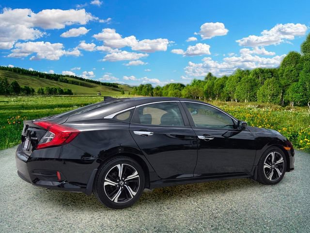 Used 2016 Honda Civic Touring image 6