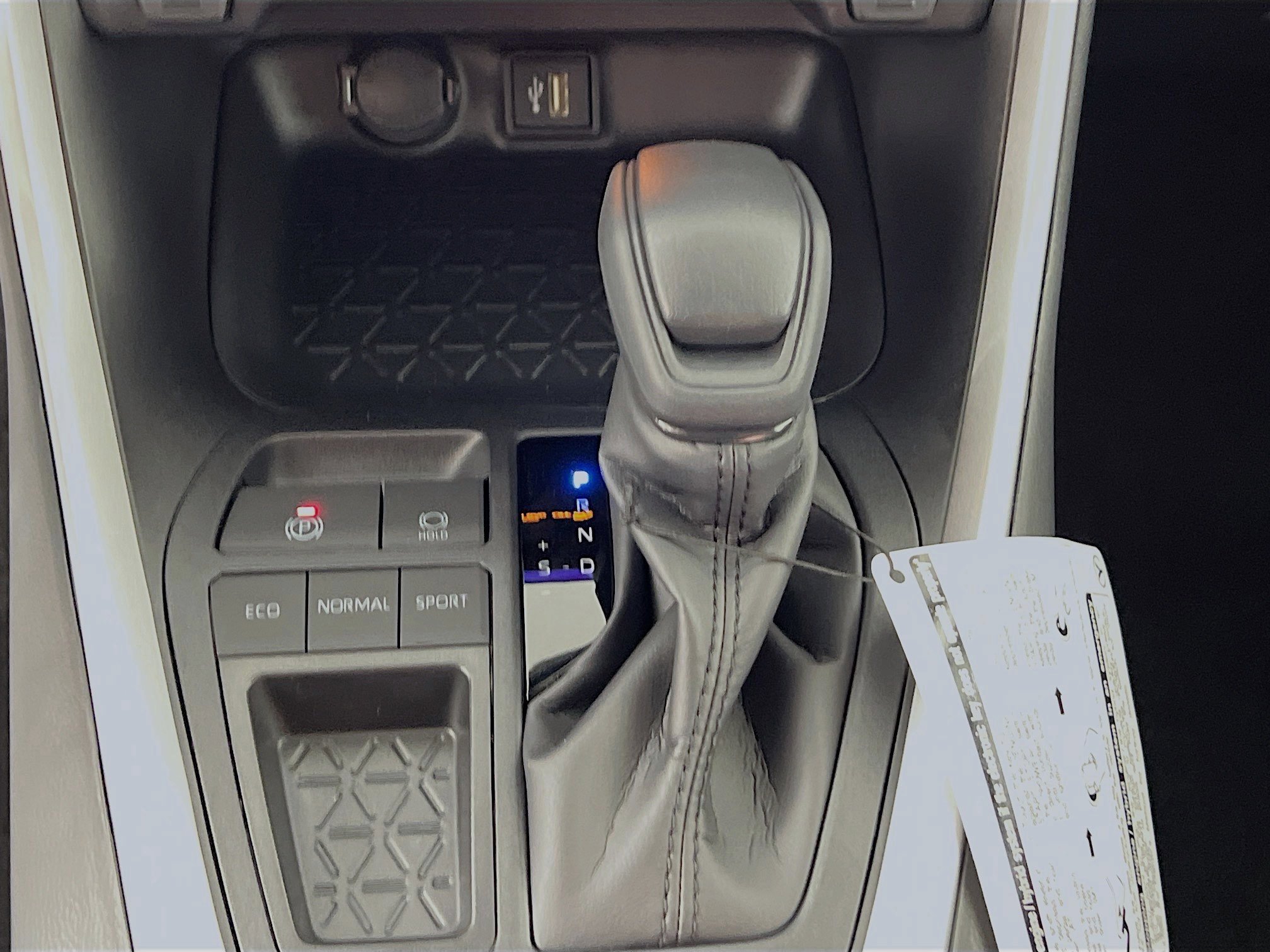 New 2025 Toyota RAV4 XLE image 25