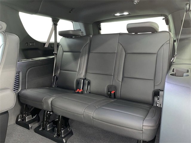 New 2026 Chevrolet Suburban High Country image 19