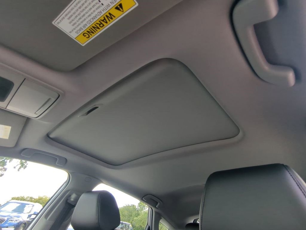 New 2025 Acura Integra Base image 21