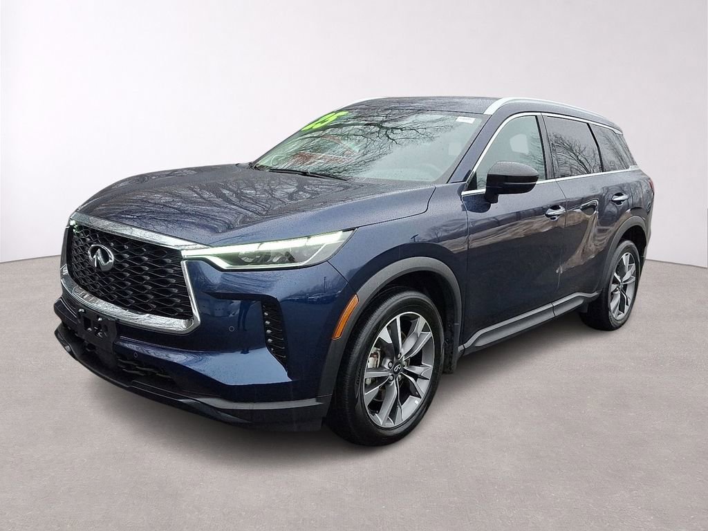 Used 2025 INFINITI QX60 Luxe image 3