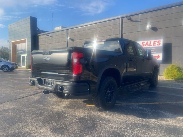 Used 2024 Chevrolet Silverado 1500 ZR2 w/ ZR2 Bison Edition AWD/4WD image 9