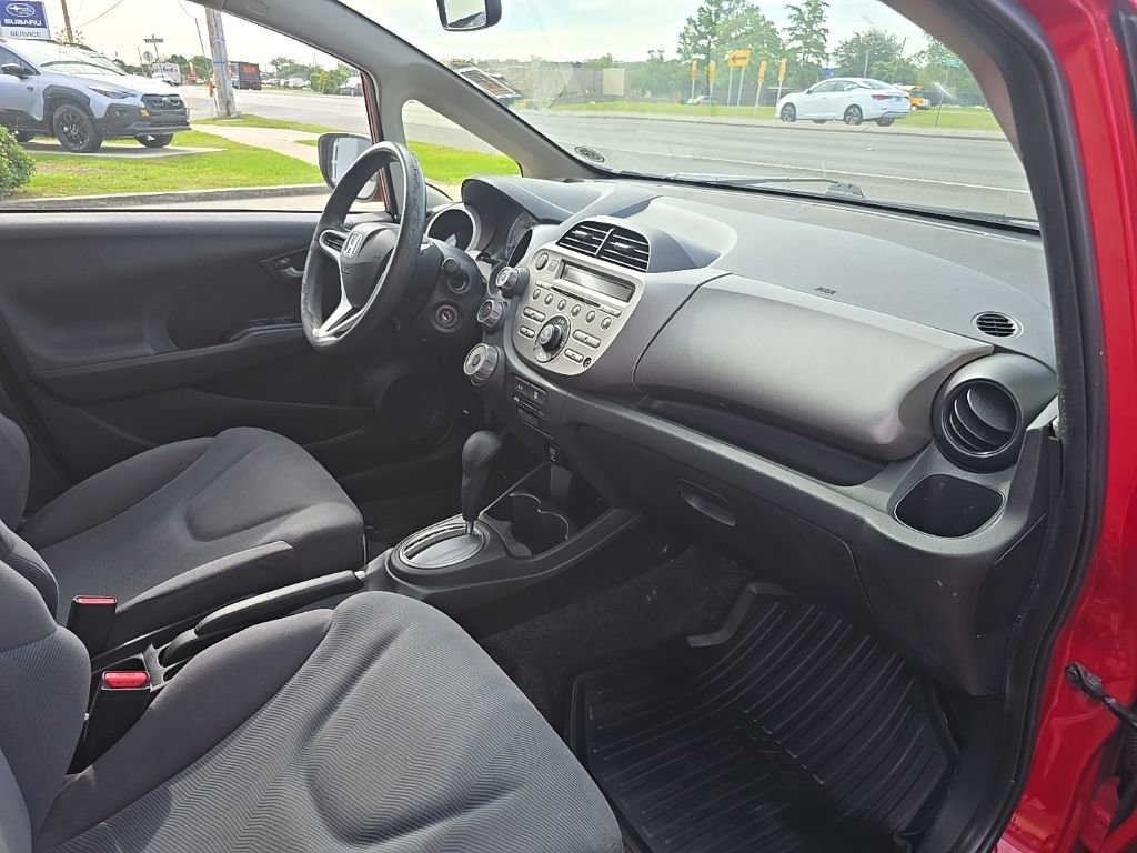 Used 2013 Honda Fit image 25