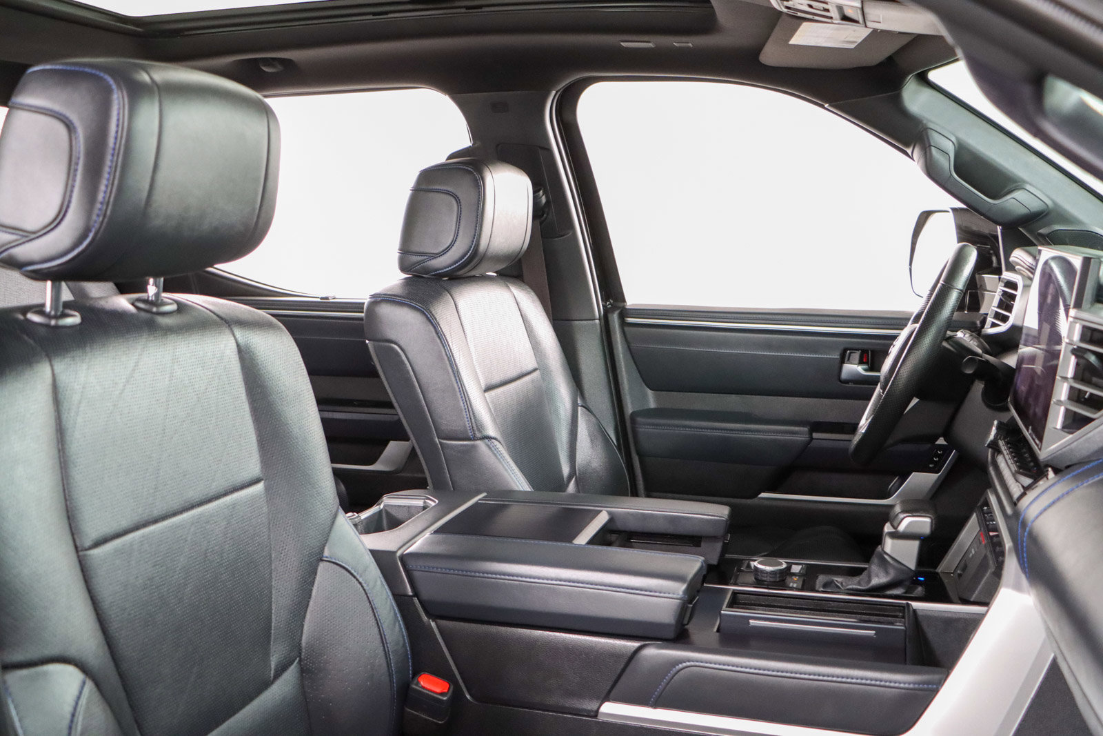 Used 2023 Toyota Tundra Platinum image 29