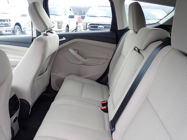 Used 2019 Ford Escape SE image 11