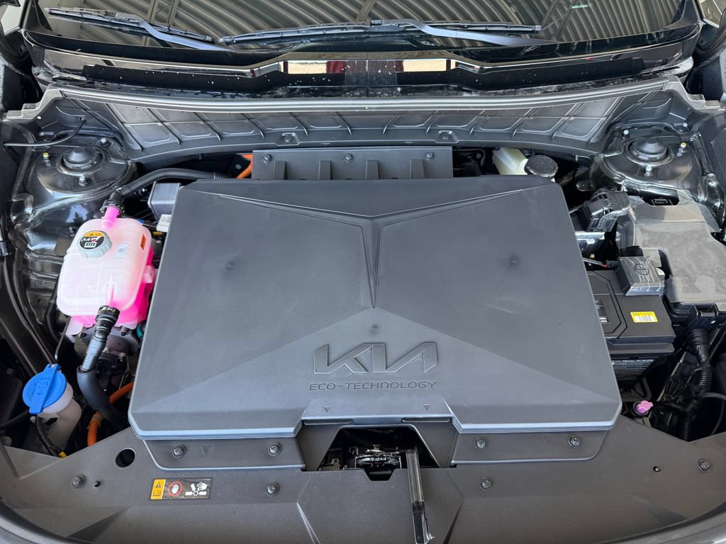 New 2026 Kia Niro Wind w/ Wind Preserve Package FWD image 10