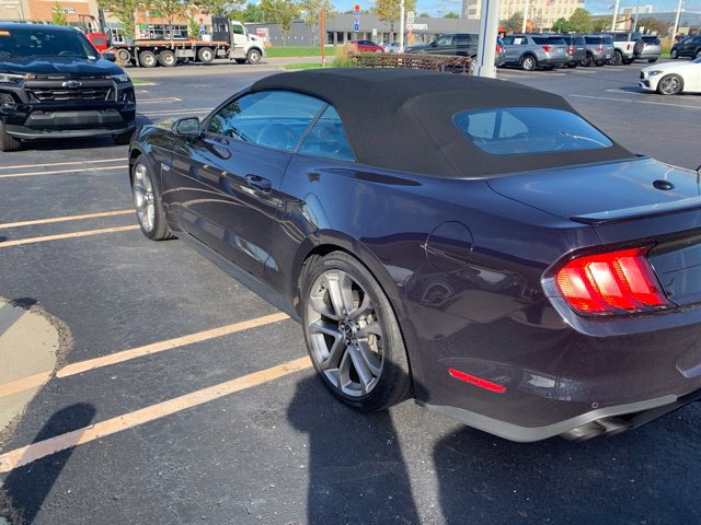 Used 2022 Ford Mustang GT Premium w/ Equipment Group 401A RWD image 6