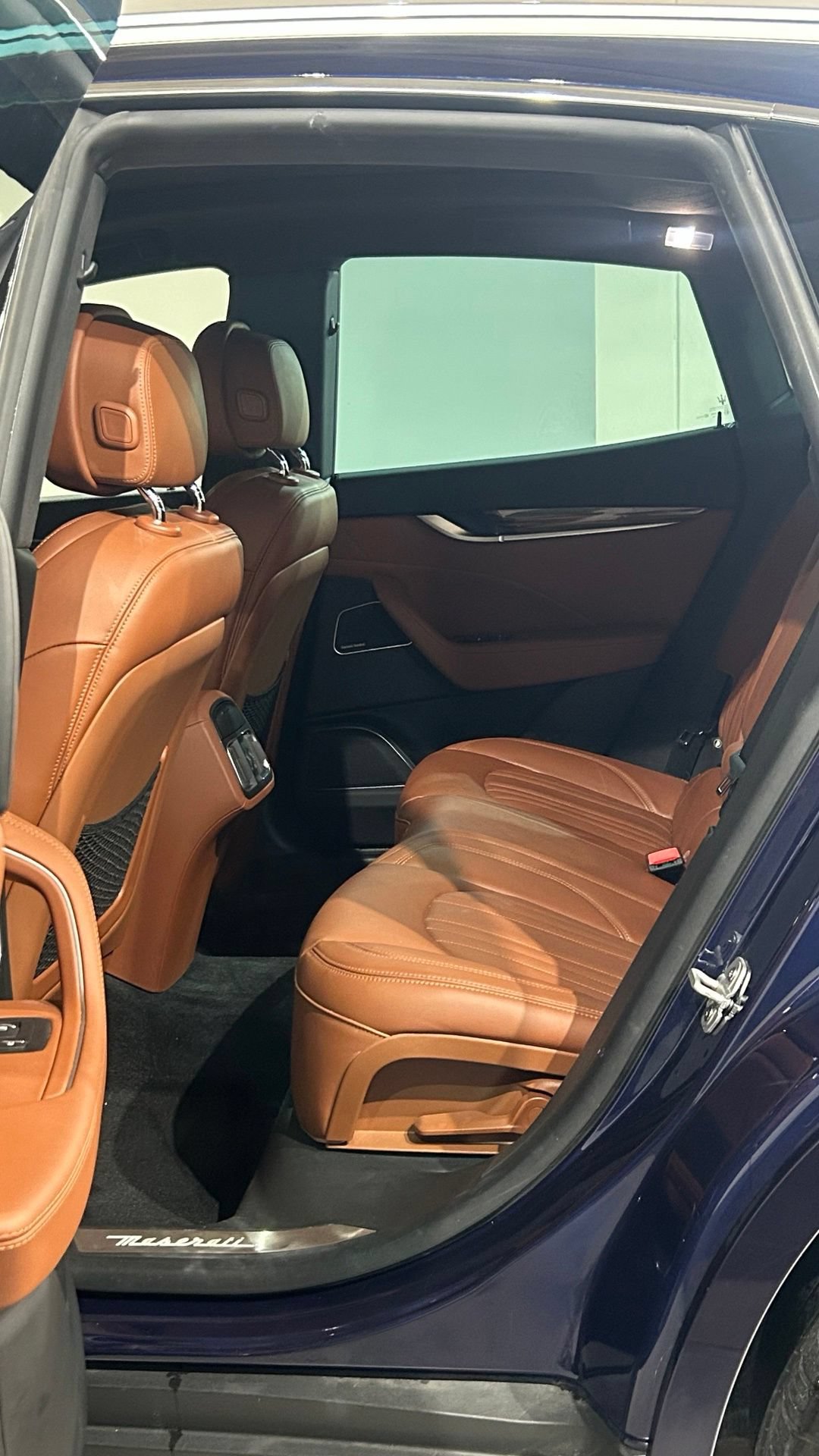Used 2019 Maserati Levante GranLusso AWD/4WD image 53