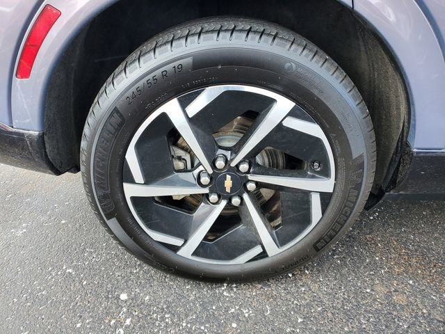 Used 2024 Chevrolet Equinox EV LT image 9