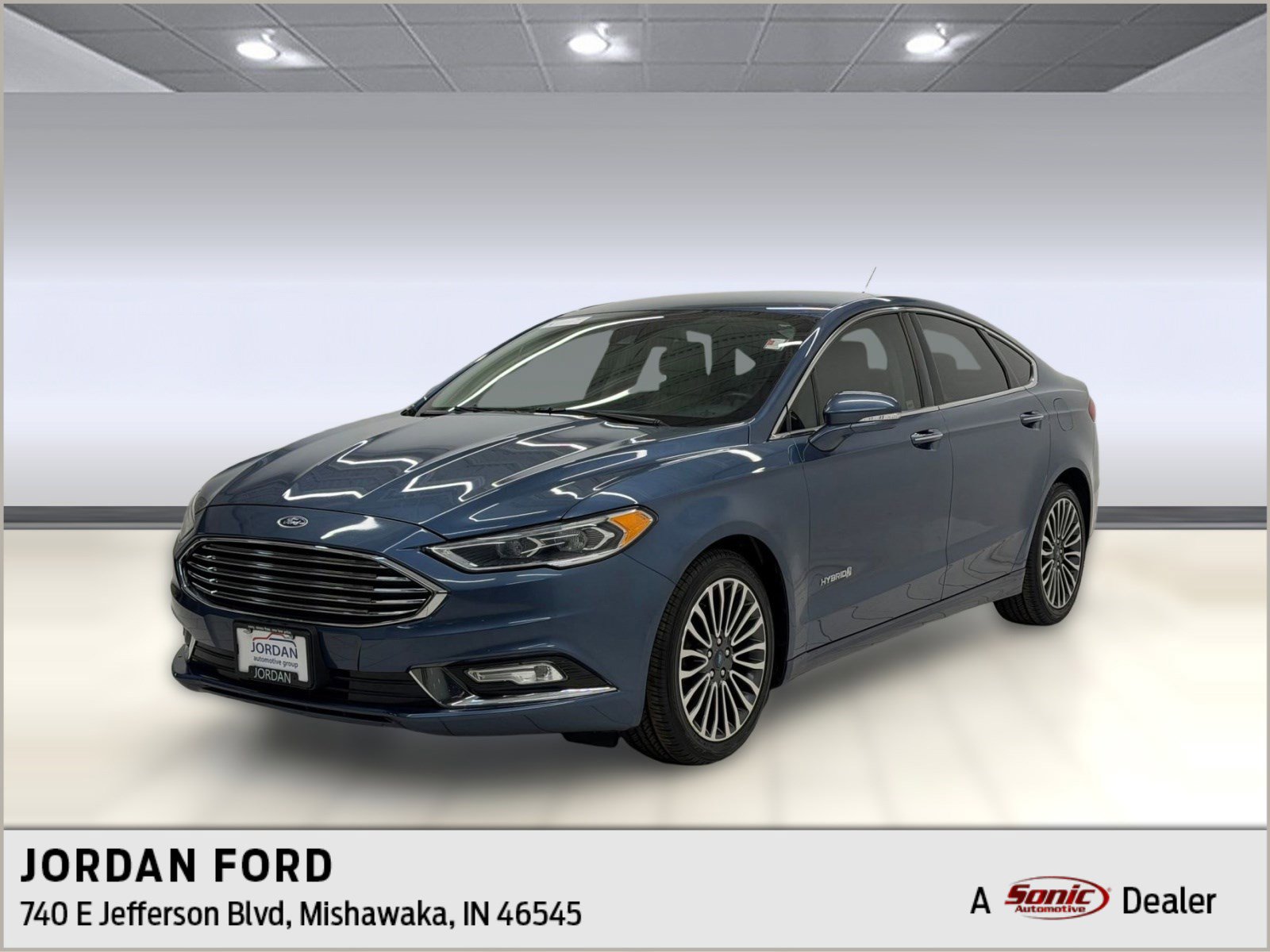 Used 2018 Ford Fusion Titanium image 1