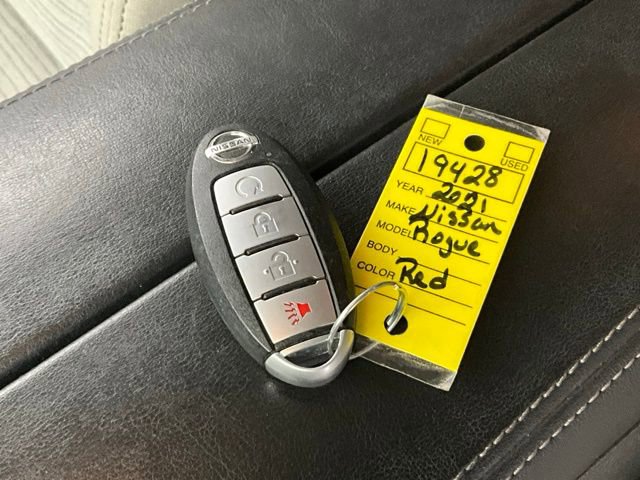 Used 2021 Nissan Rogue SV FWD image 26