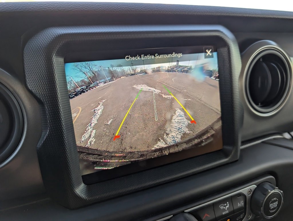 Used 2023 Jeep Wrangler Sport S image 32