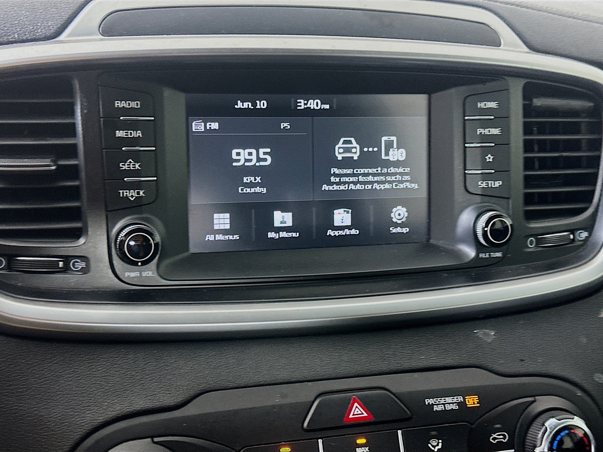 Used 2019 Kia Sorento L FWD image 19