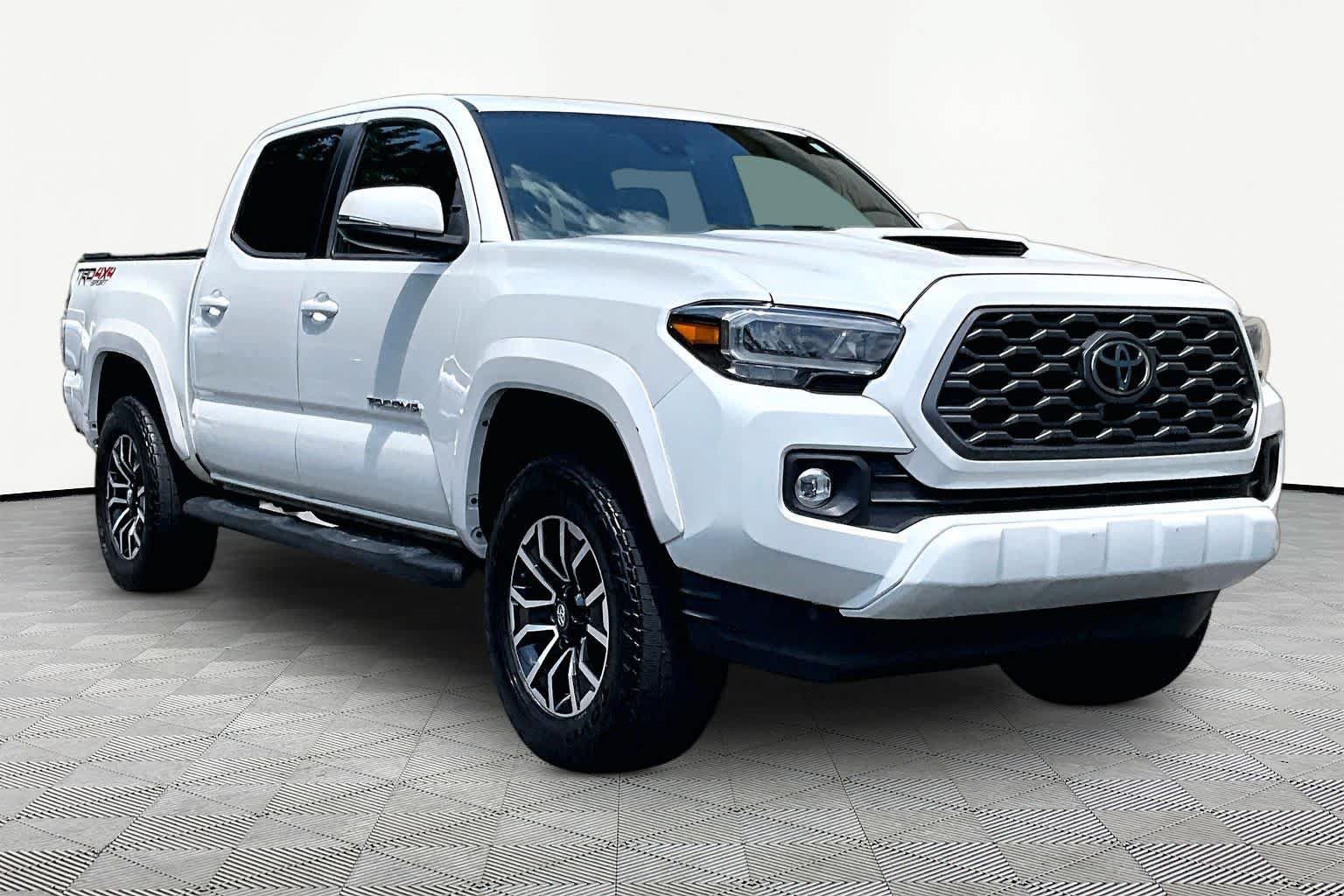Certified 2021 Toyota Tacoma TRD Sport w/ TRD Premium Sport Package AWD/4WD image 3