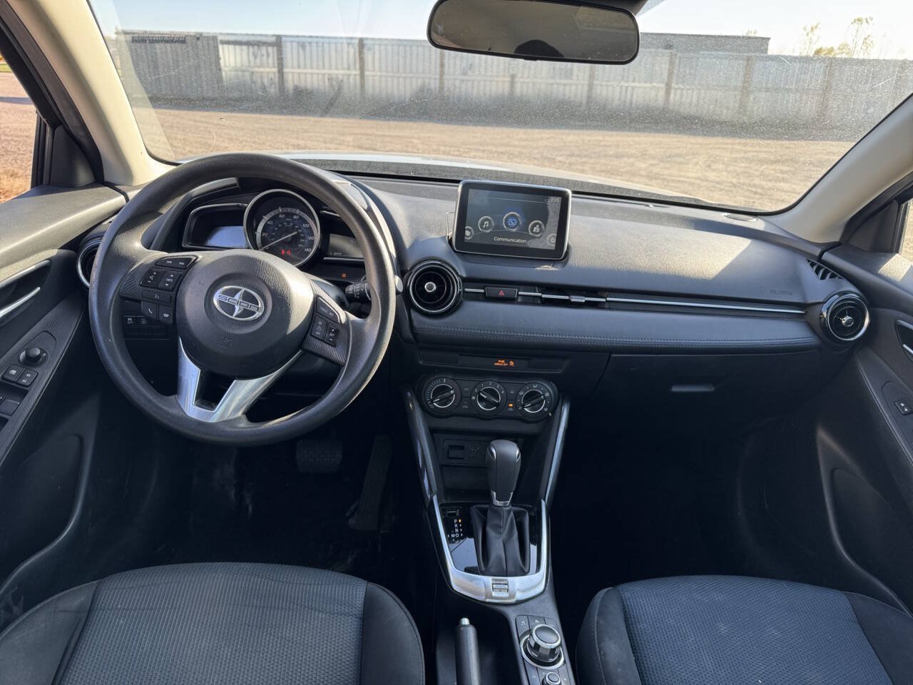 Used 2016 Scion iA FWD image 31