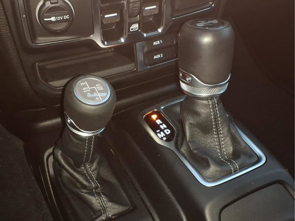 Used 2024 Jeep Wrangler High Altitude image 11